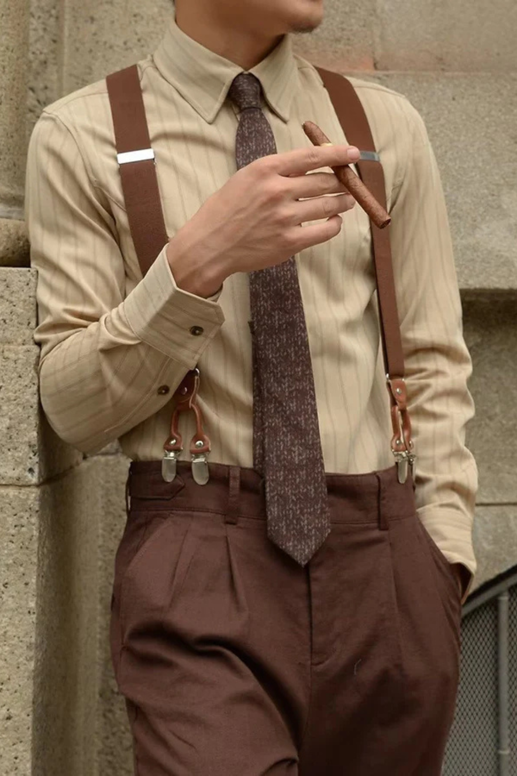 Chemise Formelle Rayée à Manches Longues et Coupe Ajustée pour Homme