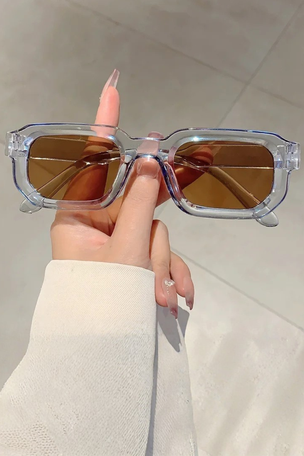 Gafas de Sol Cuadradas Retro con Montura Robusta y Lentes Oscuros Tinteados