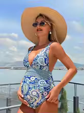 Bañador de maternidad de una pieza con estampado y escote en V