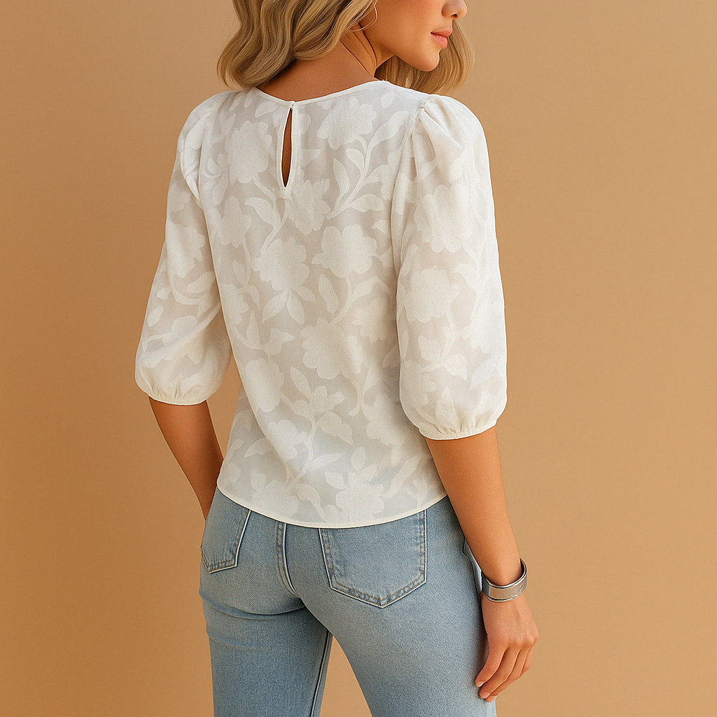 Blusa feminina com gola redonda e mangas bufantes elegante