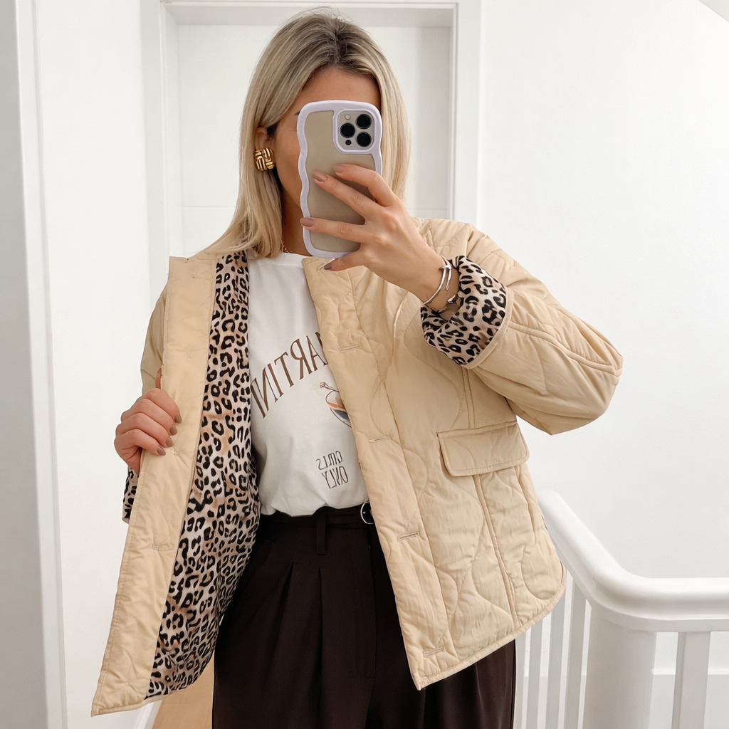 Chaqueta Acolchada con Estampado de Leopardo y Cierre de Botón Simple para Mujer