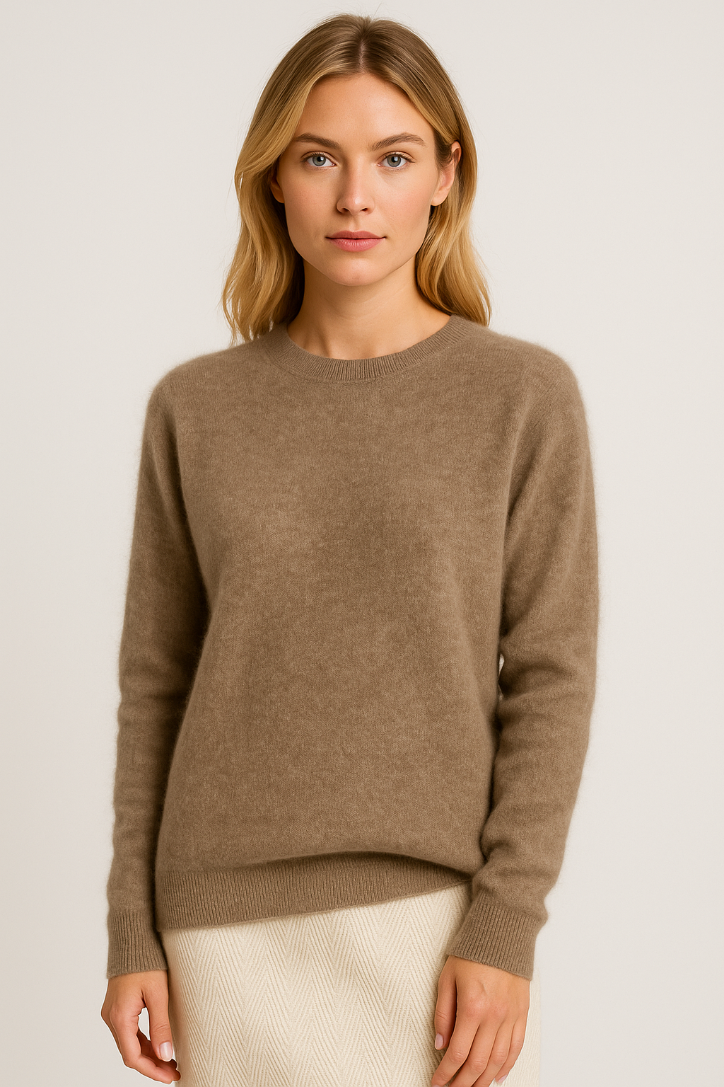 Women's Everyday Pure Cashmere Sweater Round Neck Loose Fit Ribbed Hems Comfortable