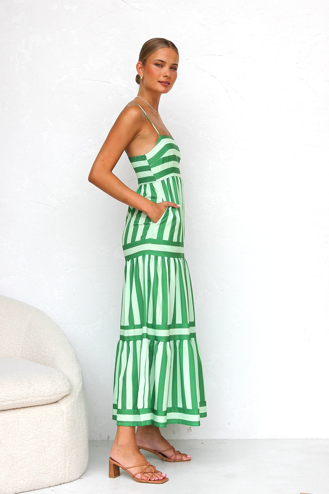 Robe longue à fines bretelles