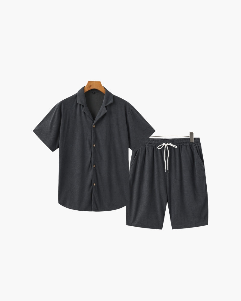 Completo Relax in Velluto a Coste da Uomo con Camicia e Pantaloncini Casual