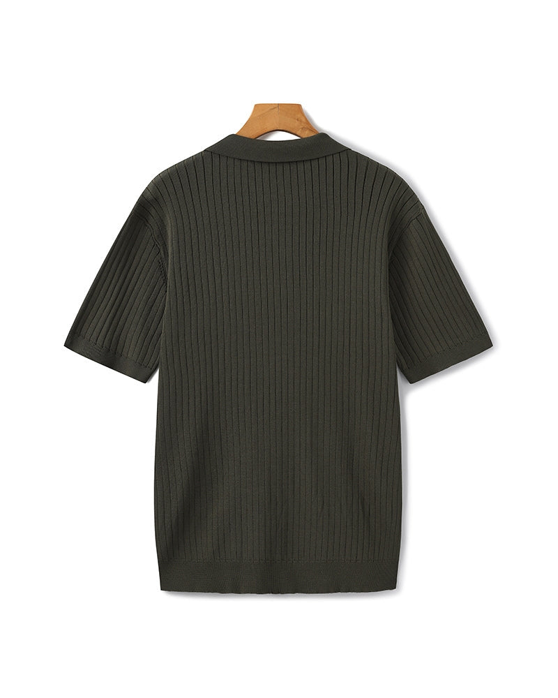 Pánské polo z žebrovaného úpletu s krátkými rukávy a otevřeným límečkem, slim fit