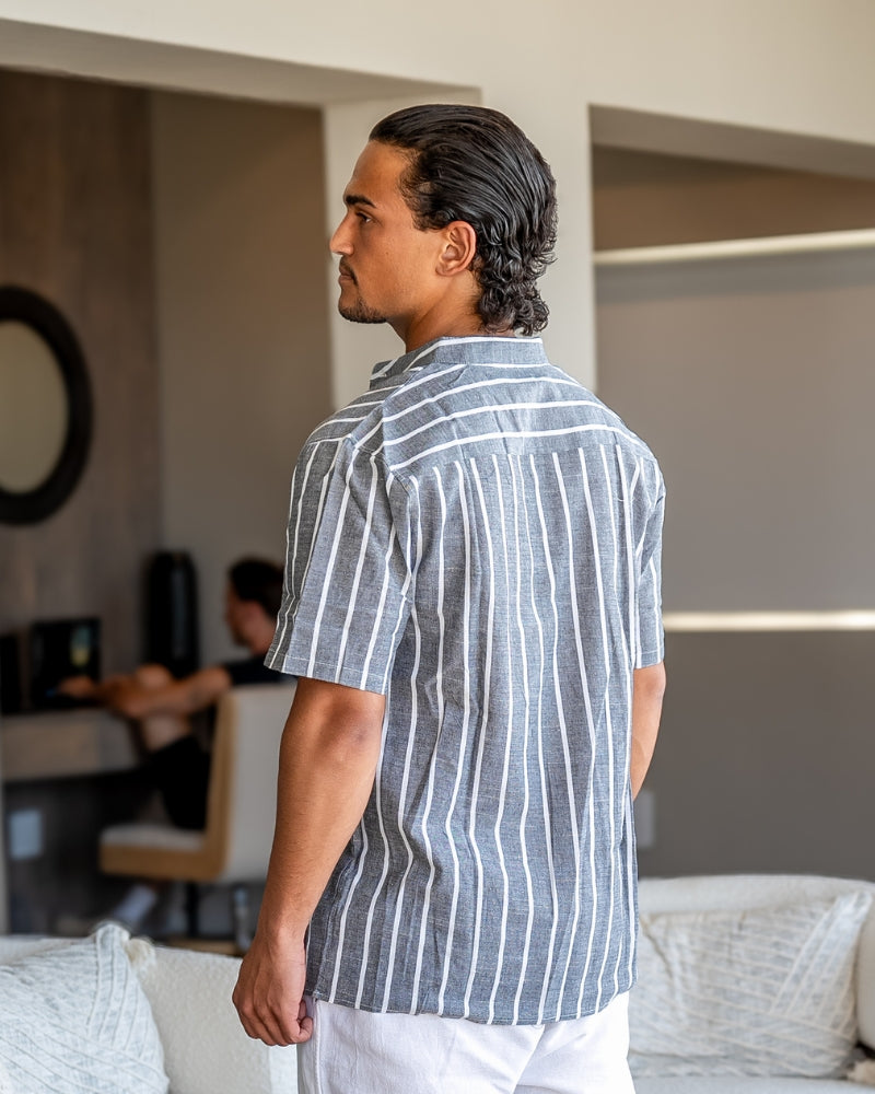 Chemise en Lin à Rayures pour Homme avec Col Officier et Manches Courtes