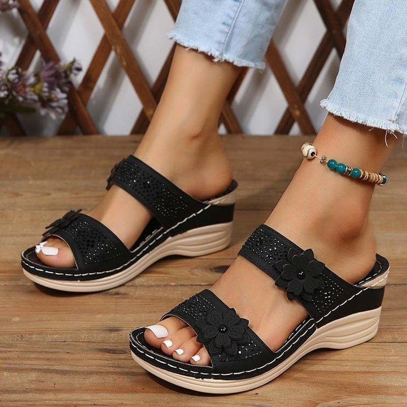 Sandali con zeppa da donna zoccoli retrò in similpelle floreale