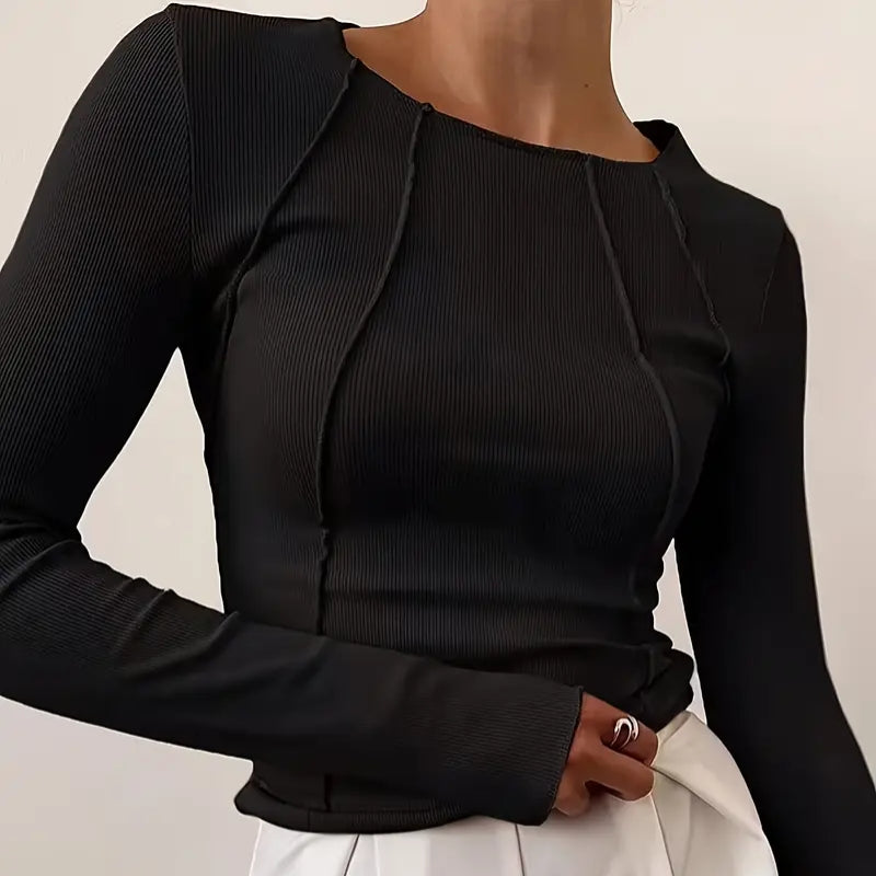 Women's long-sleeve ribbed knit T-shirt with exposed seams