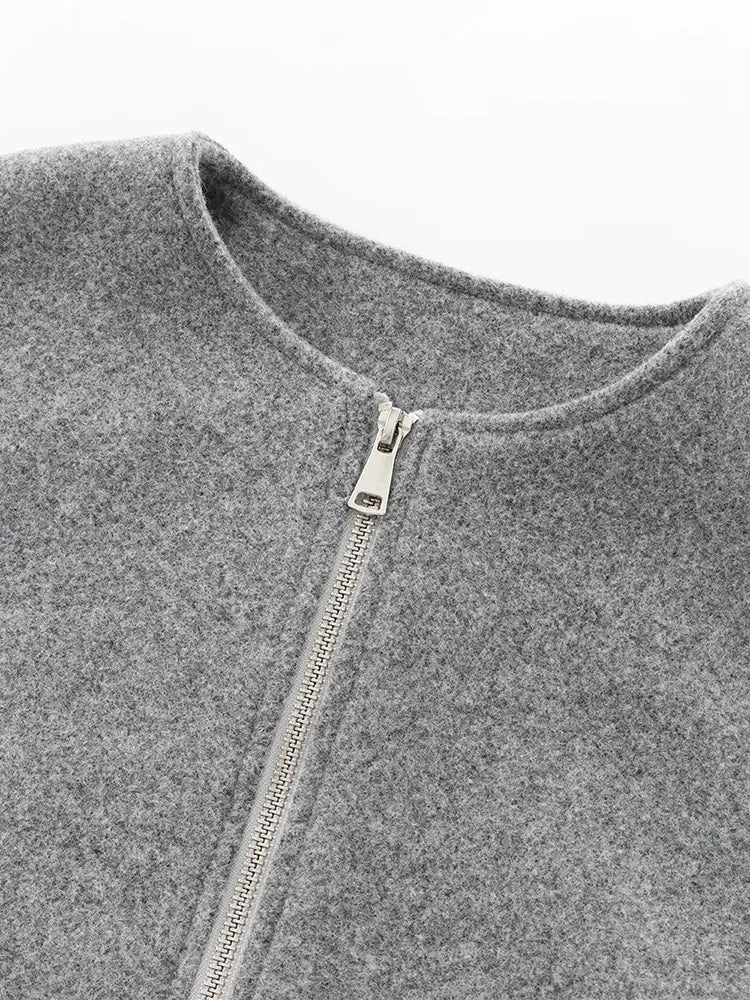 Jaqueta Bomber Fleece com Zíper e Corte Curto para Mulher