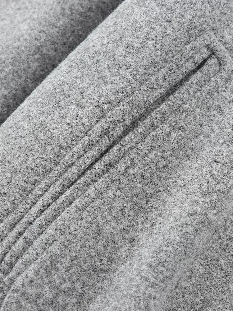 Jaqueta Bomber Fleece com Zíper e Corte Curto para Mulher
