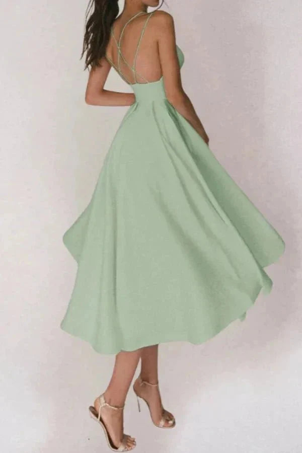 Robe Longue Satinée à Bretelles Spaghetti et Décolleté en V Plongeant