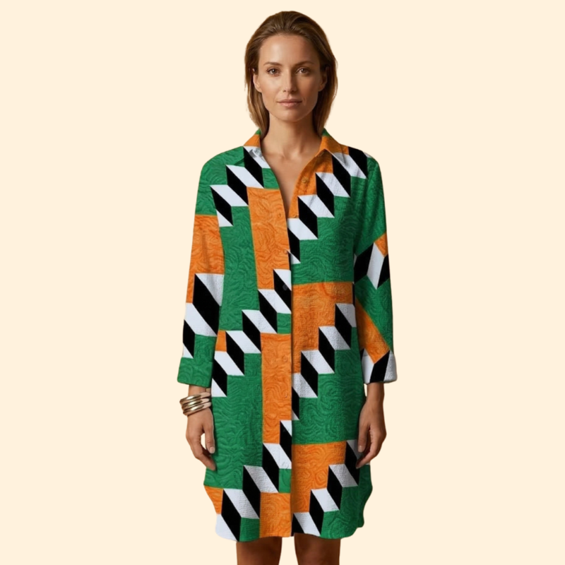Chemise de Plage Saída de Praia Feminina com Abotoamento Central e Gola Clássica
