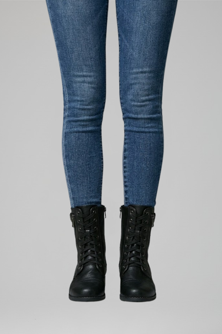Dámské ortopedické kotníkové boty pro každodenní pohodlí s bočním zipem, plochým podpatkem a tkaničkami