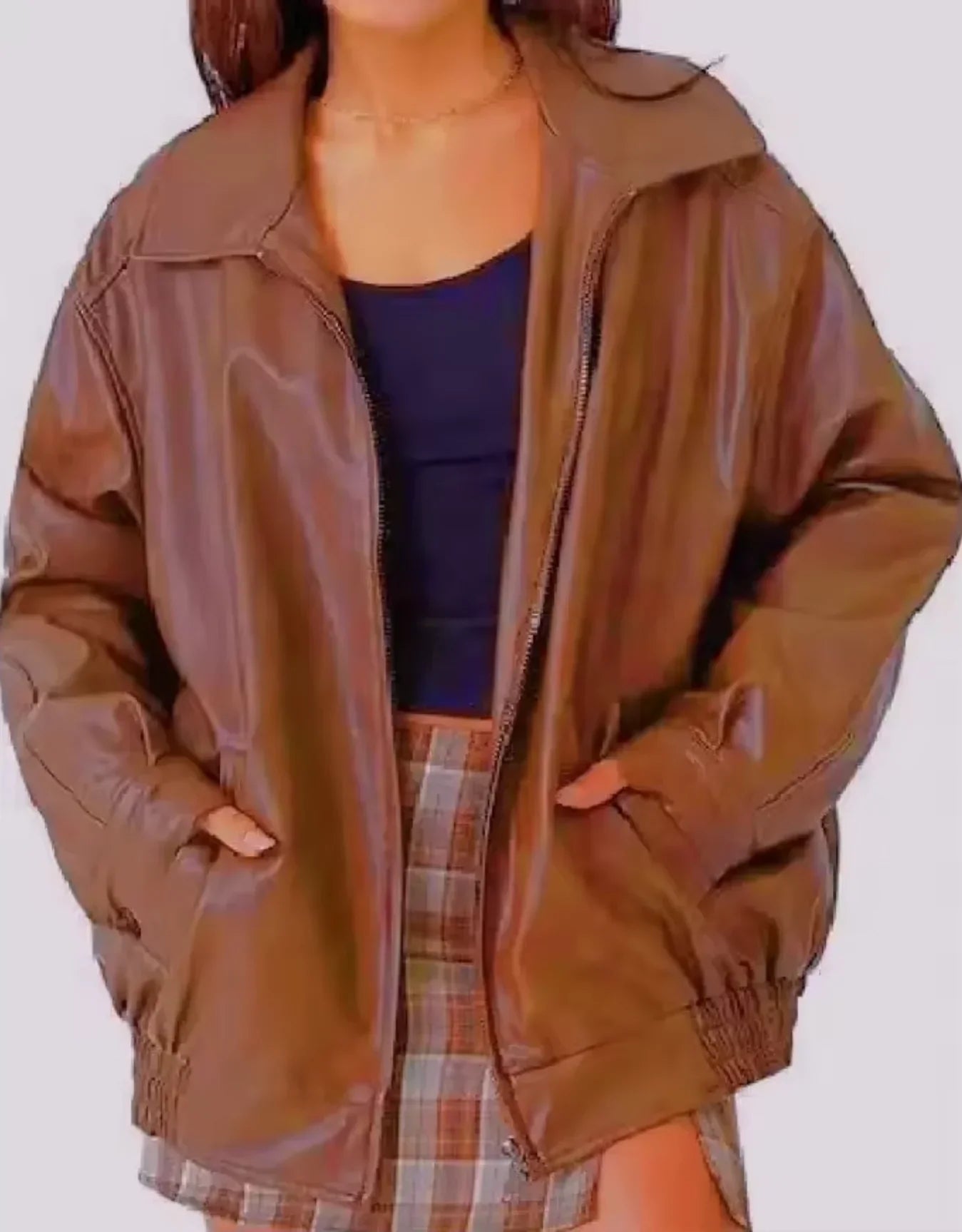 Damejakke Casual i Imiteret Læder med Lynlås Moderne Stil Komfortabelt Foret