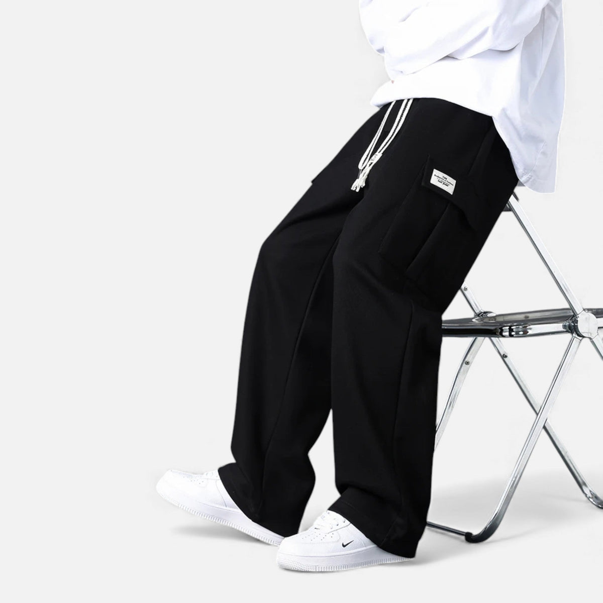 Herre joggingbukser med cargolommer til hverdagsbrug, løs pasform, elastisk talje, funktionelle lommer