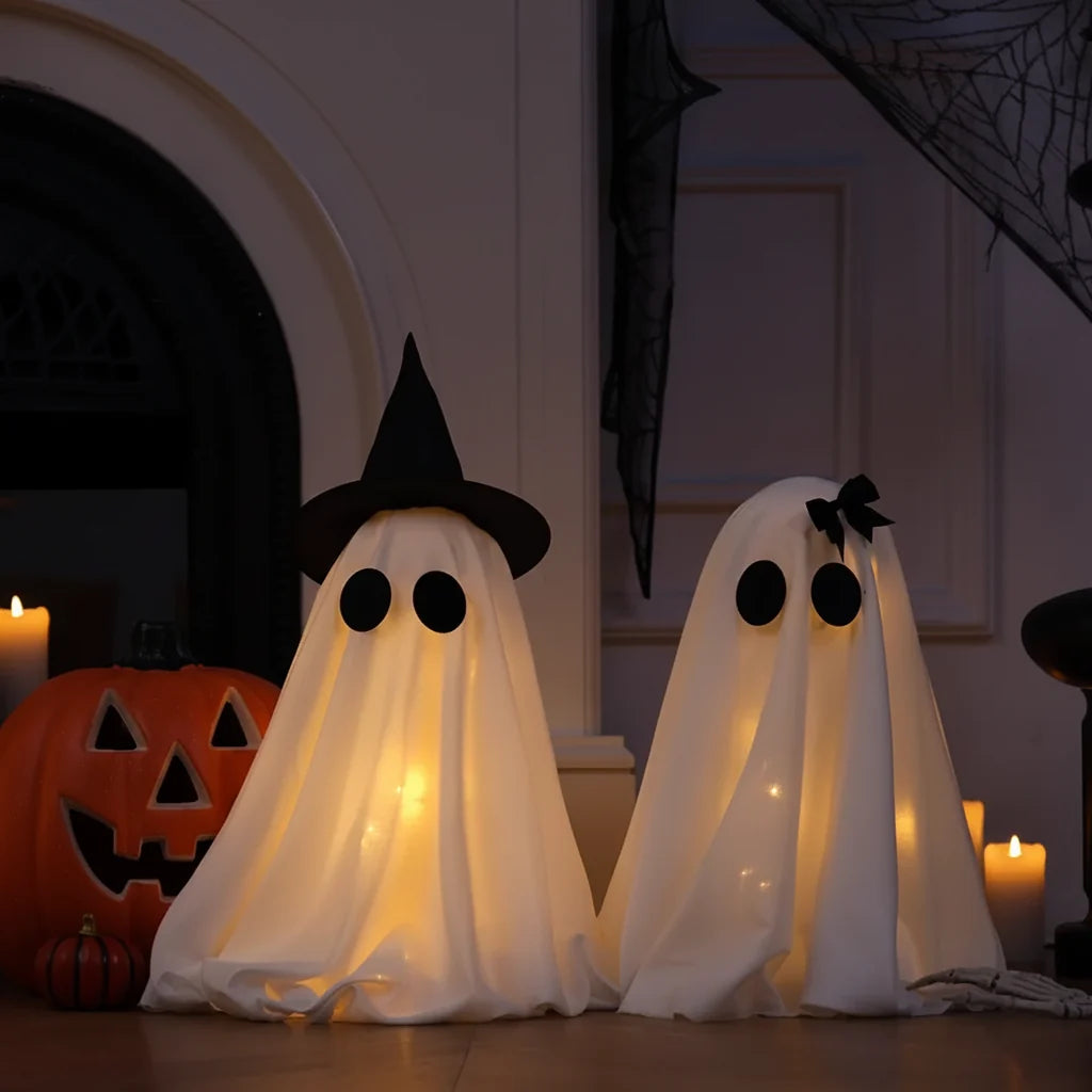 Svítící DIY duchové – halloweenská interiérová dekorace, osvětlená dvojice pro noční použití