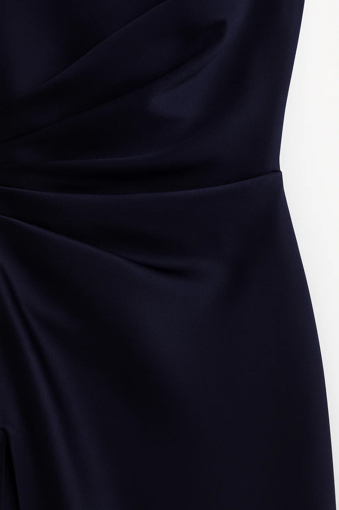 Robe Longue Asymétrique Fente Haute