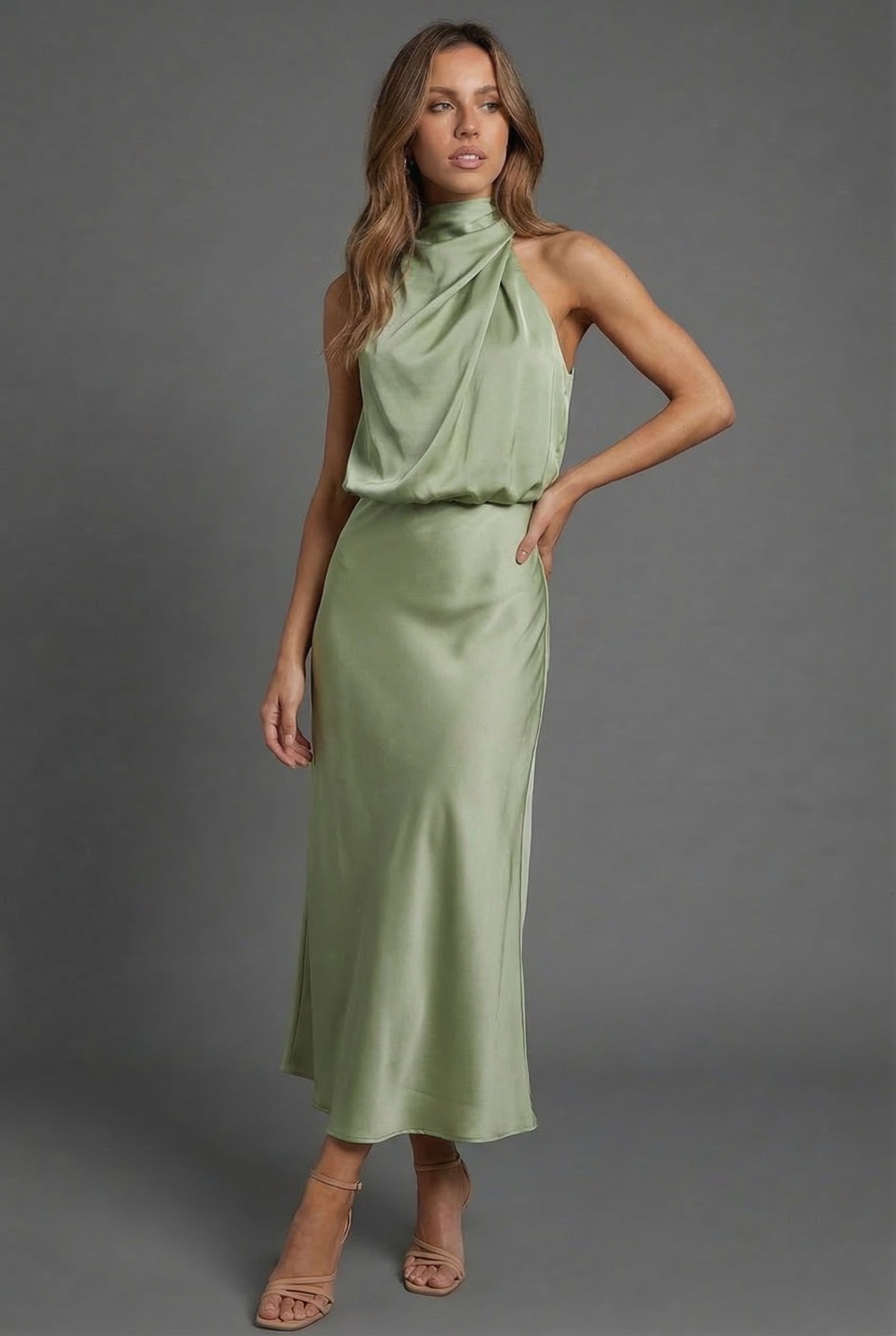 Rochie de cocktail pentru invitați la nuntă din satin, cu guler înalt și croială evazată
