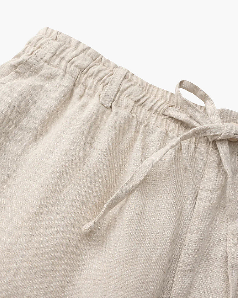 Shorts i linned med lige snit