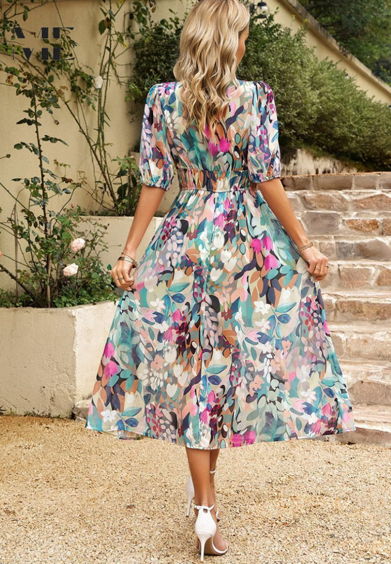 Abito midi da donna - taglio a trapezio con scollo a V e stampa vegetale - vacanze