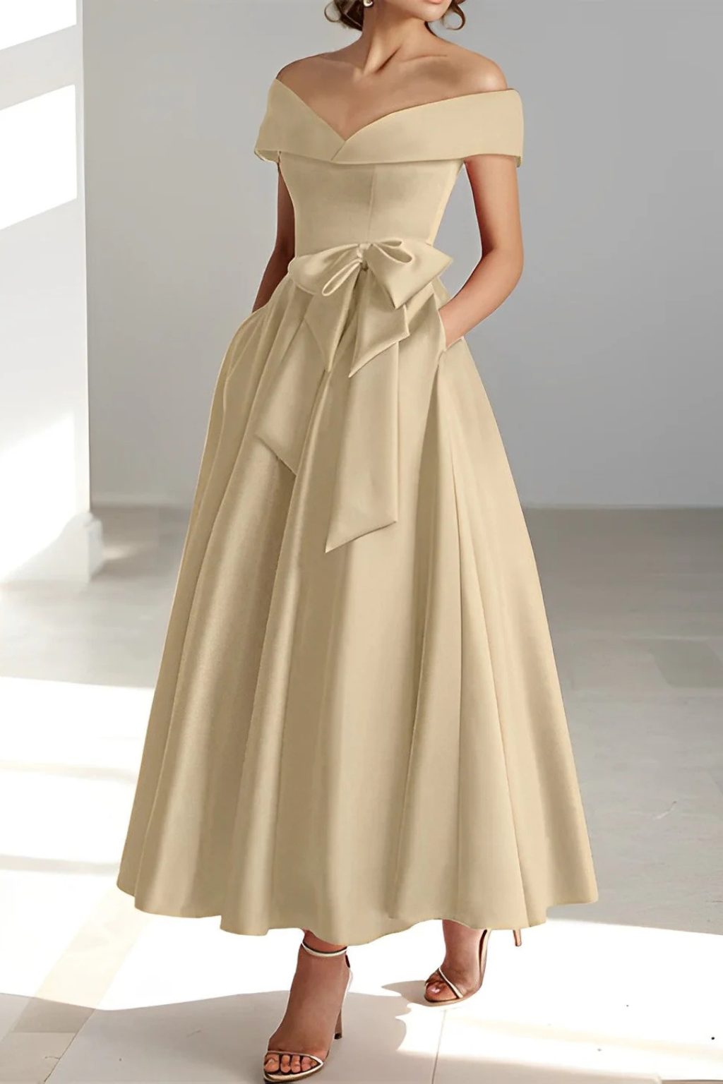 Robe Invitée de Mariage Midi de Style Patineuse à Épaules Nues et Nœud