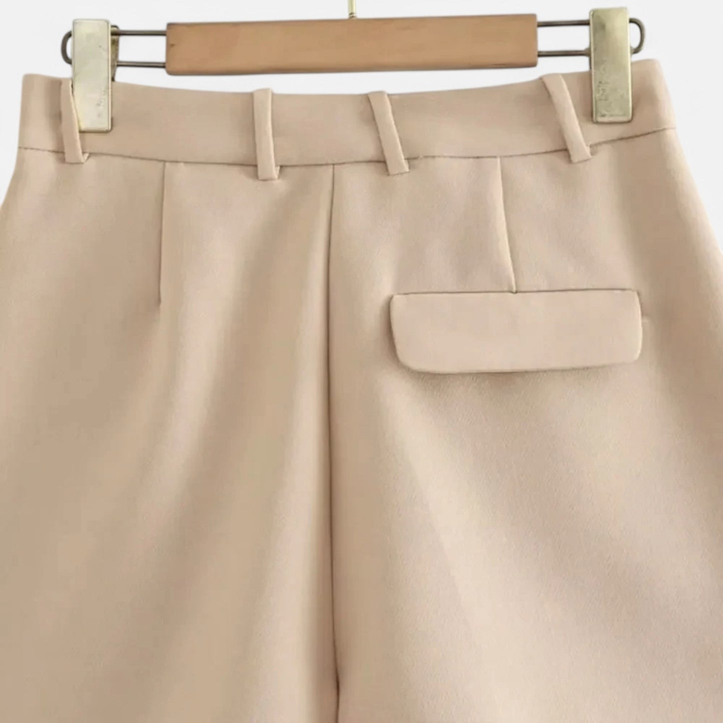 Velclairemode | Bermuda Taille Haute à Pinces – Vintage Urbain, Élégance Fonctionnelle