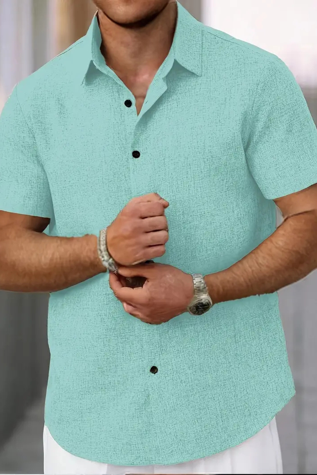 Camisa Casual de Manga Curta para Homem com Textura Sutil e Gola Pontuda