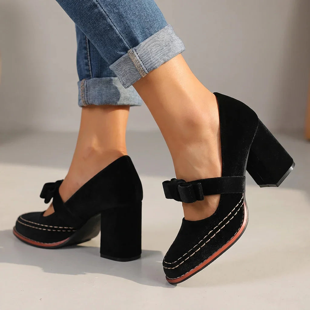 Women's heeled moccasins - retro style velvet for office