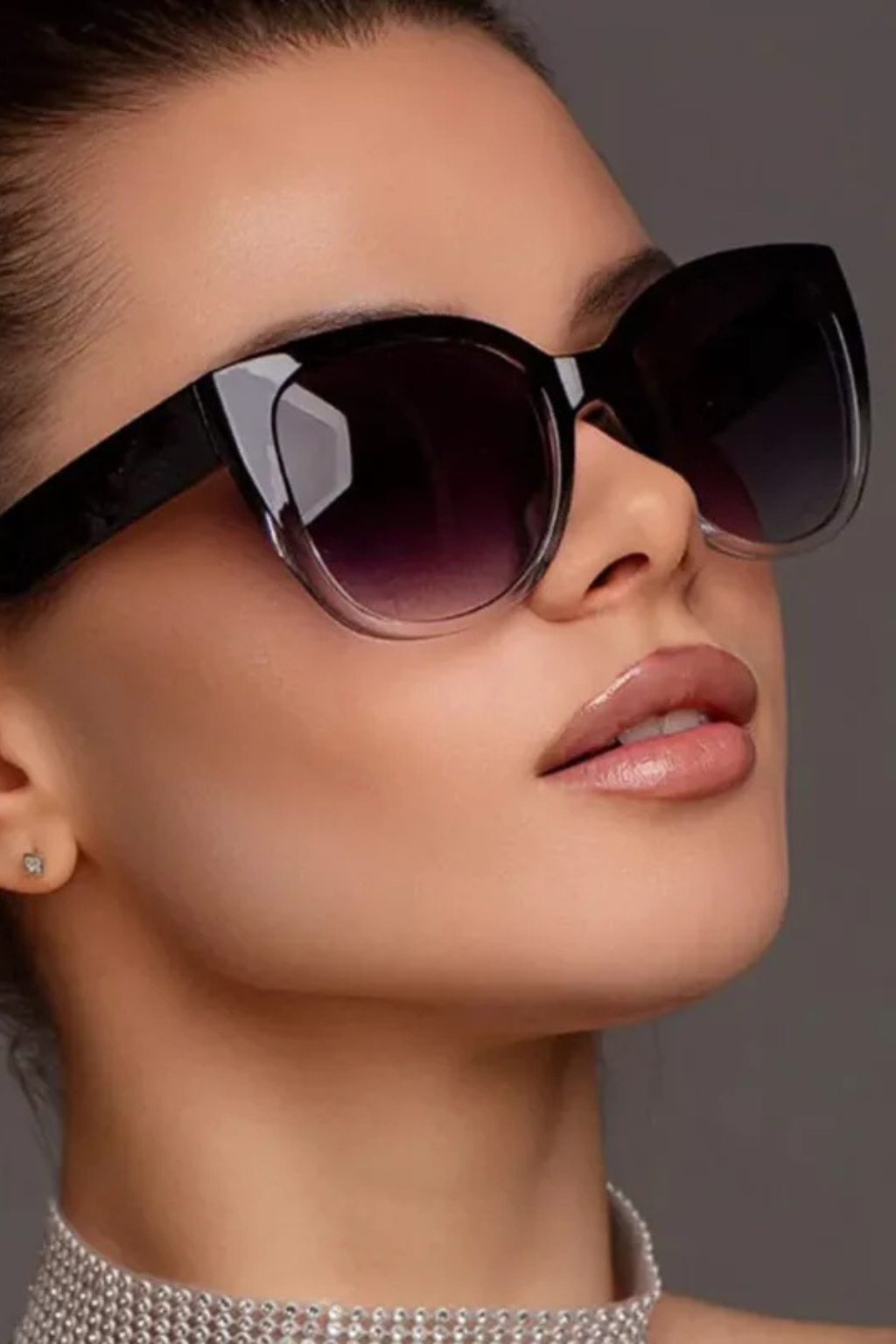 Óculos de sol oversized estilo vintage com armação degradê