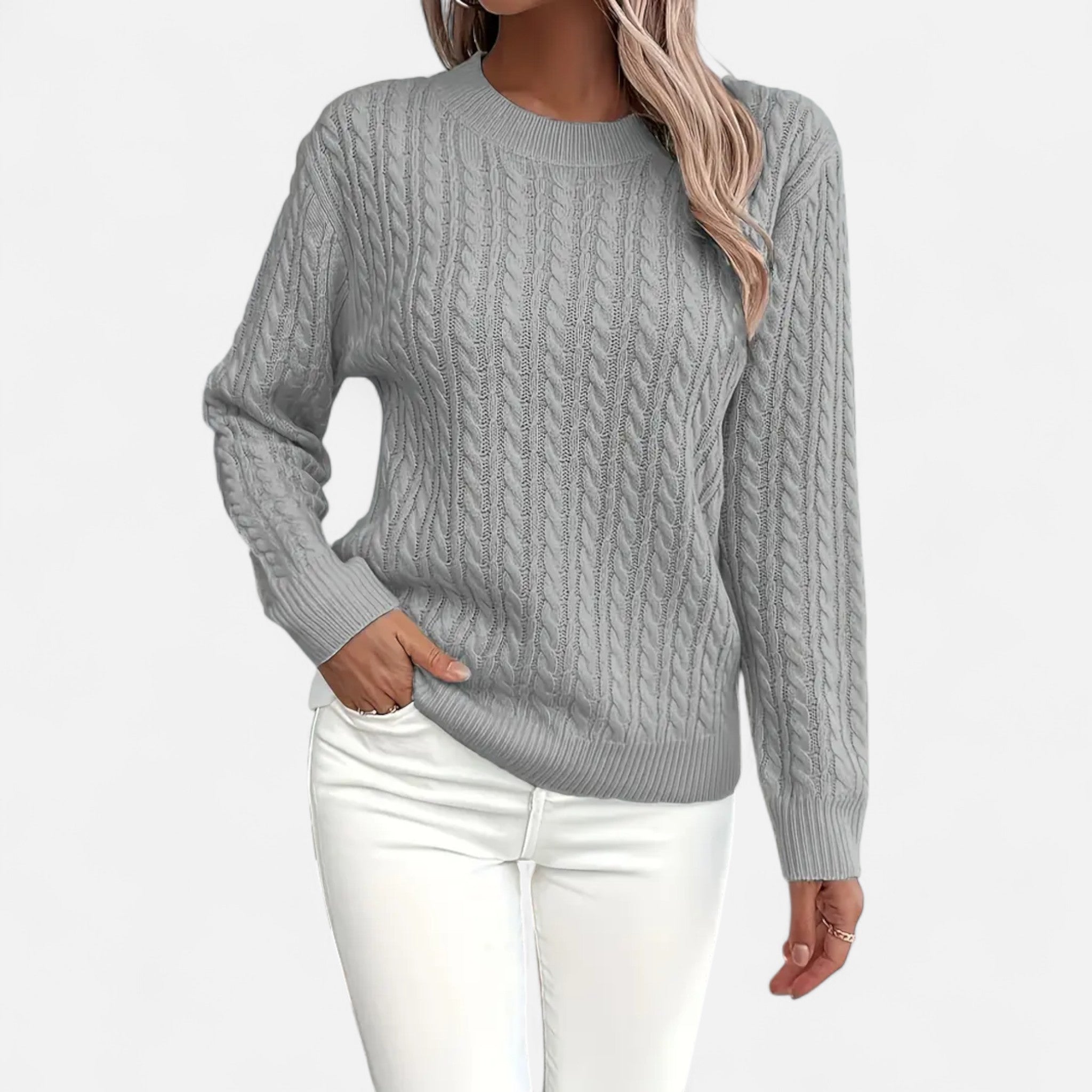 Velclairemode | Women's Round Neck Sweater with a Loose Fit and Elegant Fit