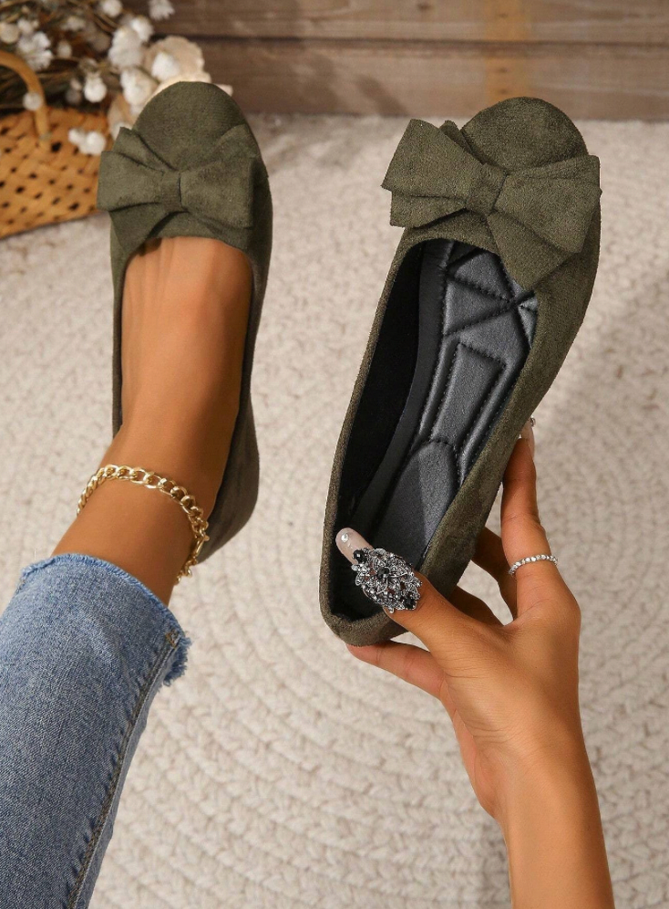 Ballerine con Punta Tonda da Donna con Dettaglio Fiocco e Suola Flessibile