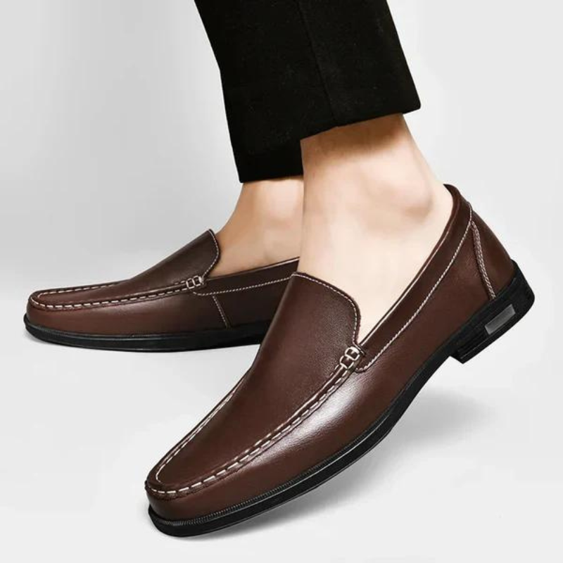 Pánské mokasíny z italské kůže, elegantní do kanceláře, v klasické siluetě a s optimálním pohodlím