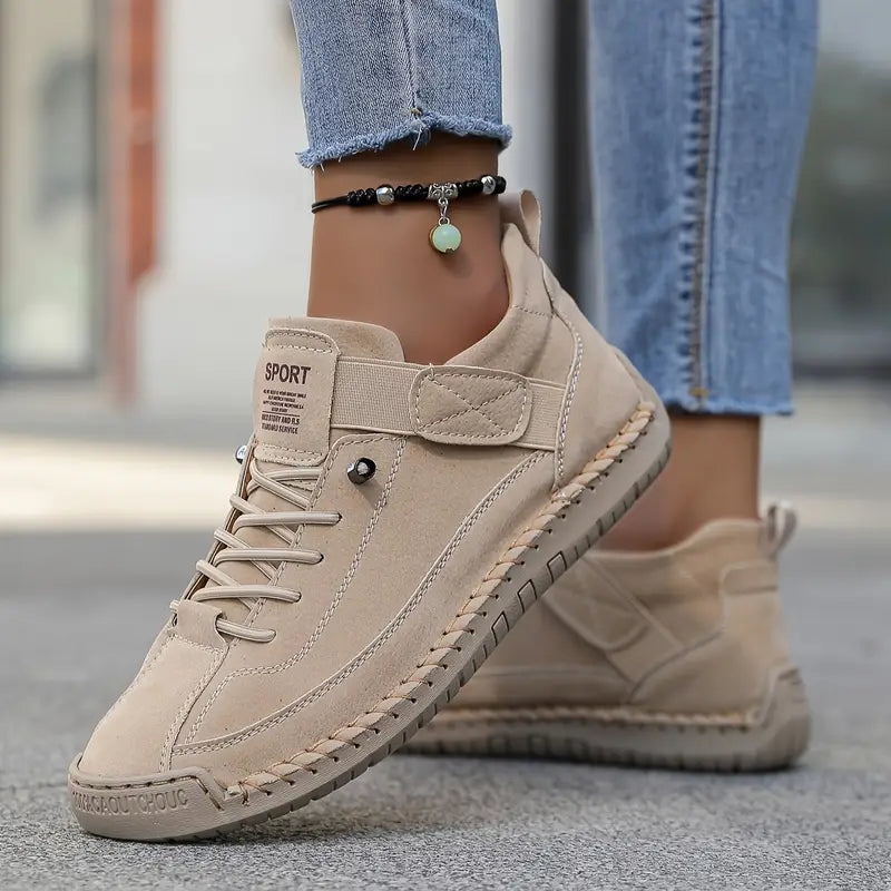 Sneakers donna — tomaia testurizzata e suola ammortizzata — quotidiano