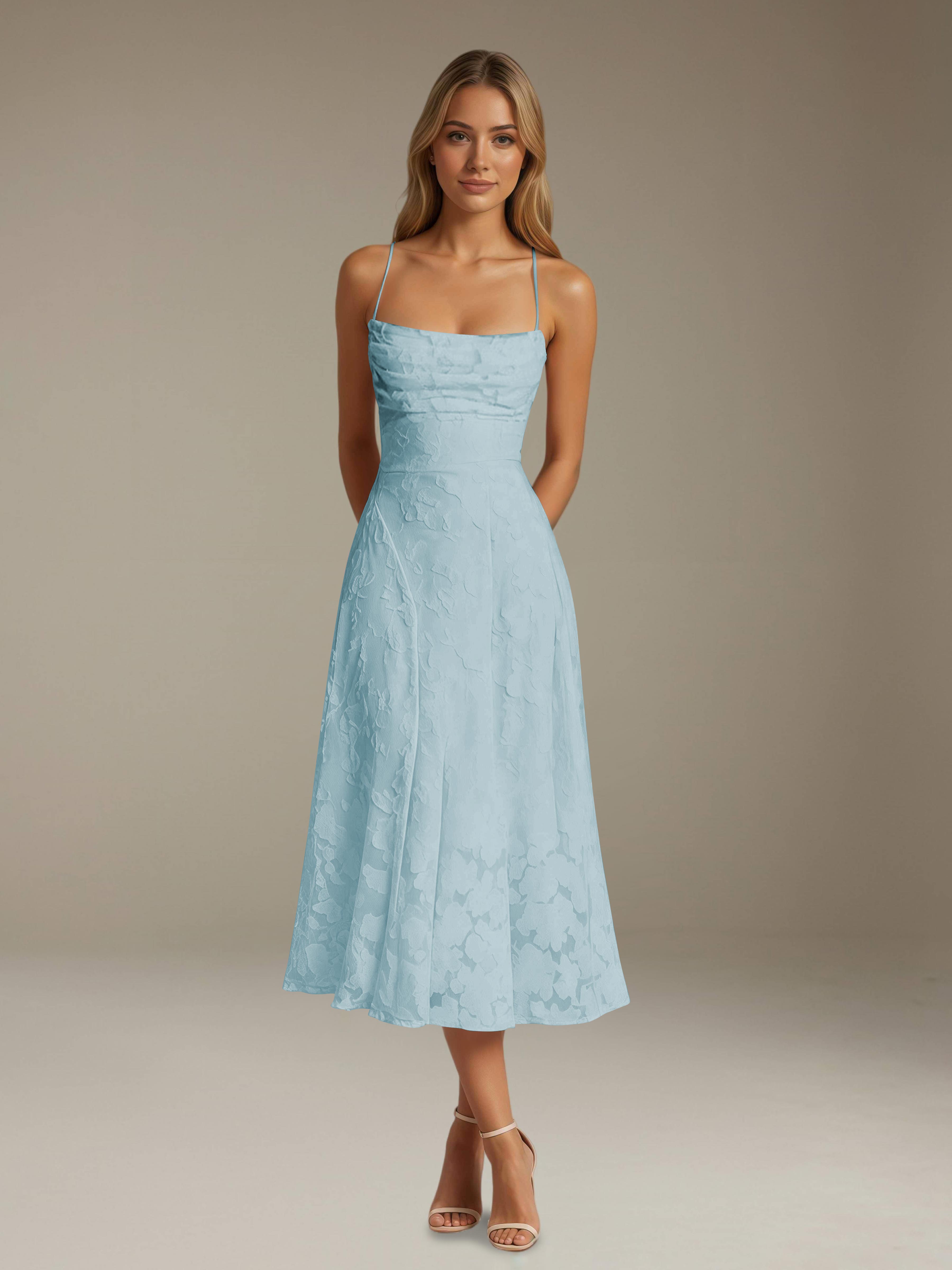 Robe Longue de Soirée à Bretelles Spaghetti et Dos Nu avec Jacquard Floral