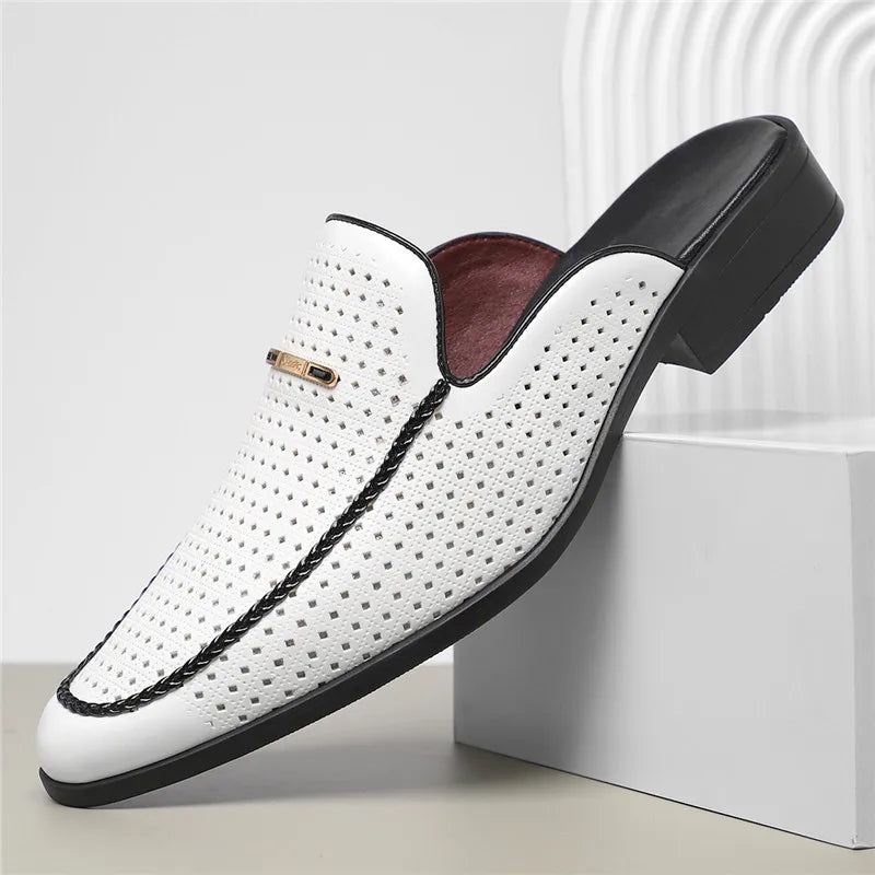 Mules Mocassins pour Homme en Cuir Verni avec Détails en Métal et Semelle en Caoutchouc