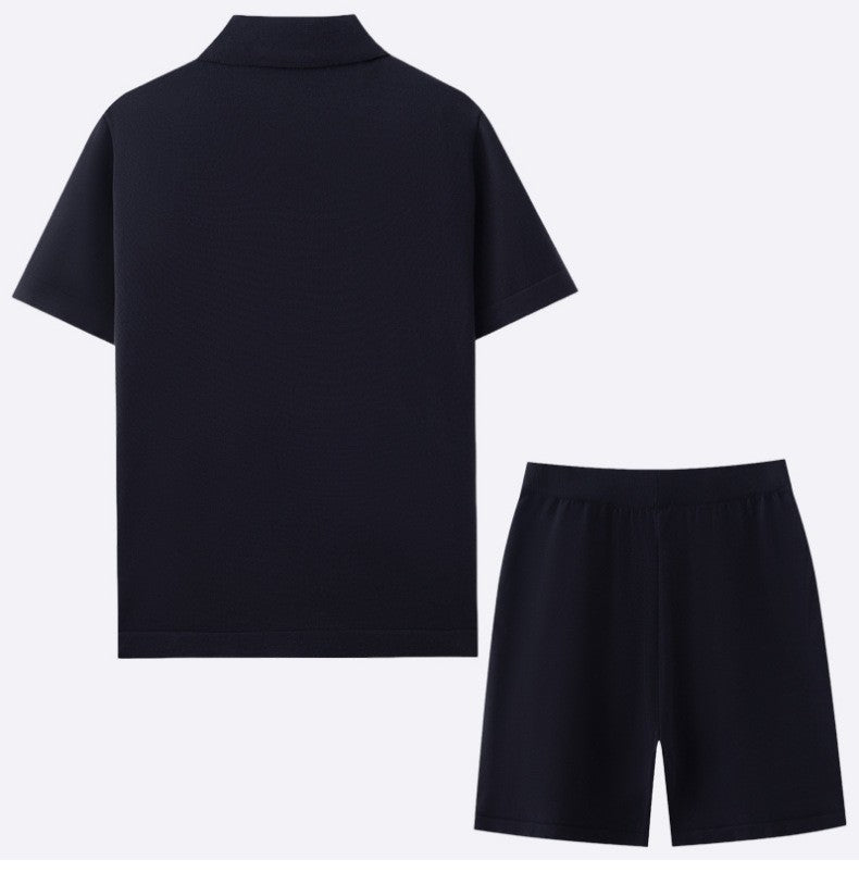 Herretøj i to dele i strik — geometrisk mønster — sommeroutfit