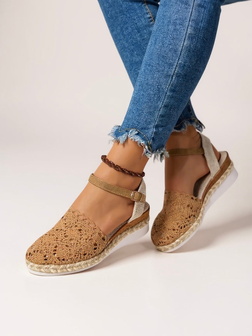 Dámské sandály na klínku - espadrilky s kotníkovým páskem - volný čas