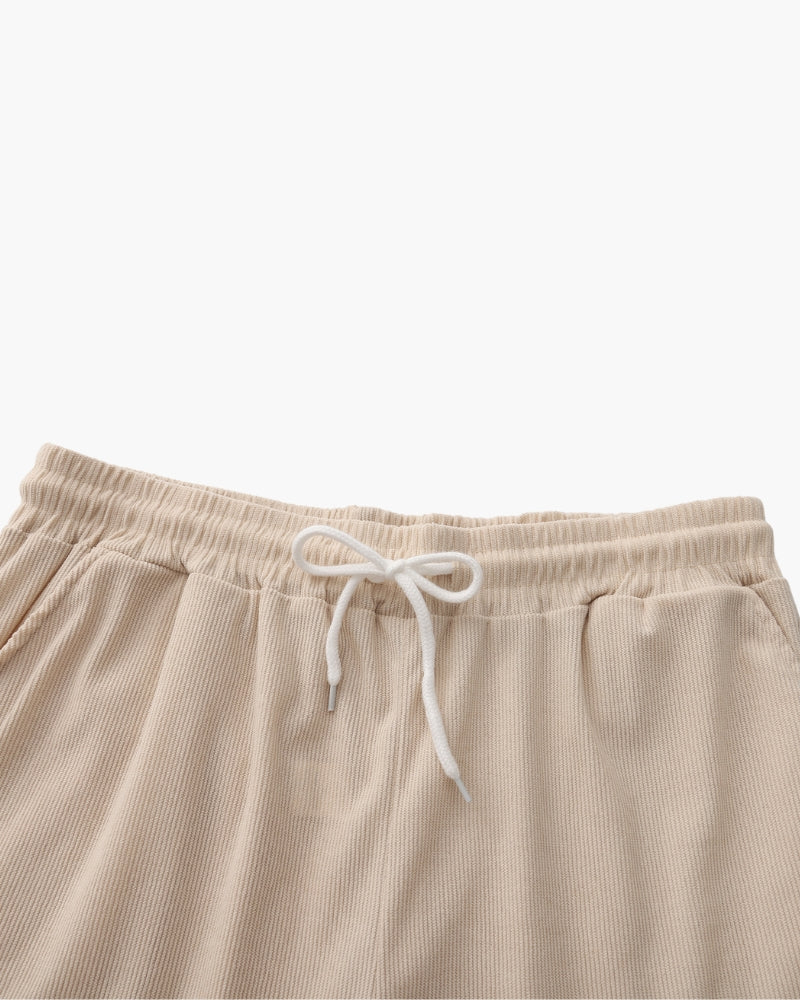 Completo Relax in Velluto a Coste da Uomo con Camicia e Pantaloncini Casual
