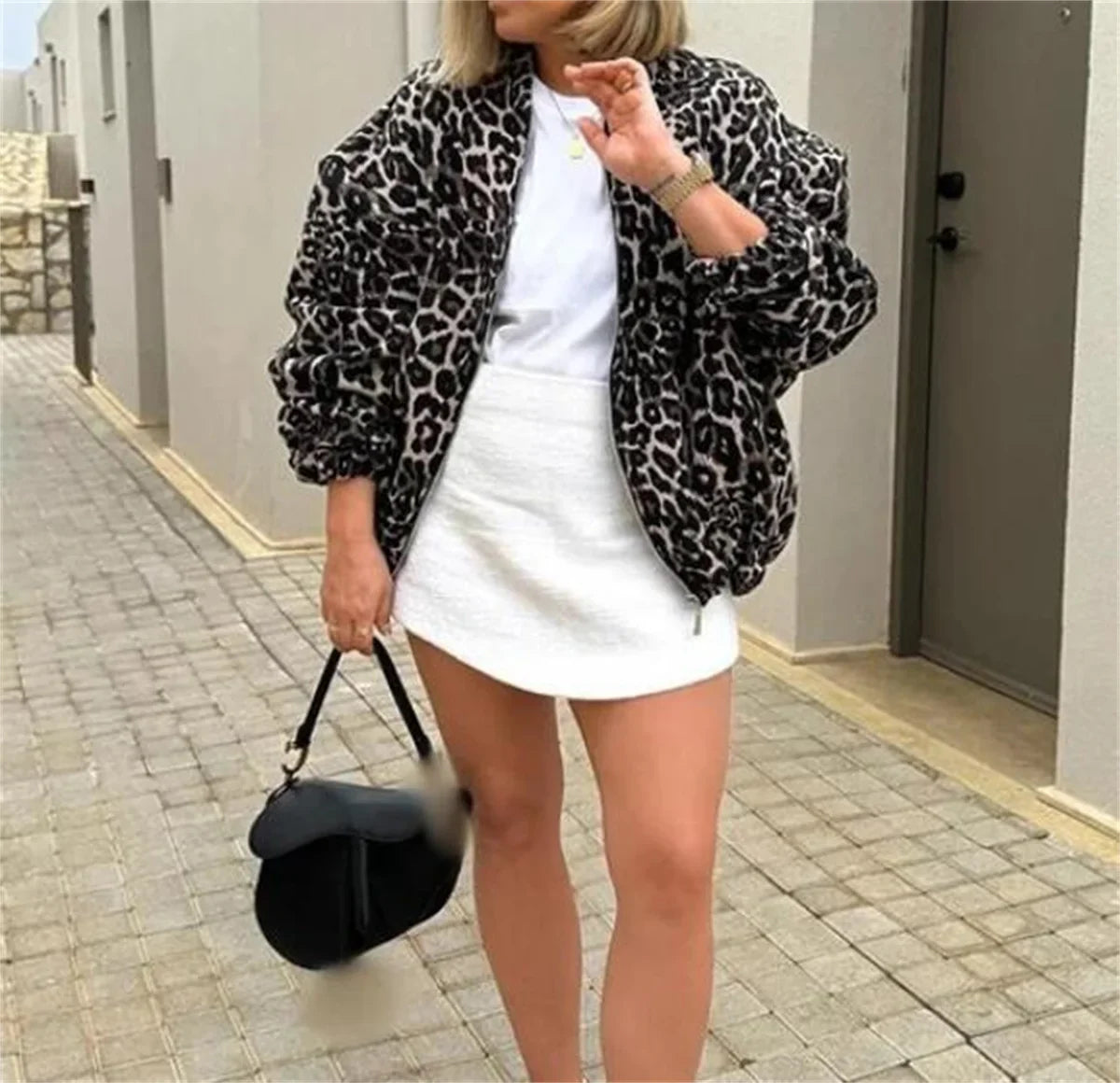 Bomber bunda s leopardím potiskem a zipem pro ženy