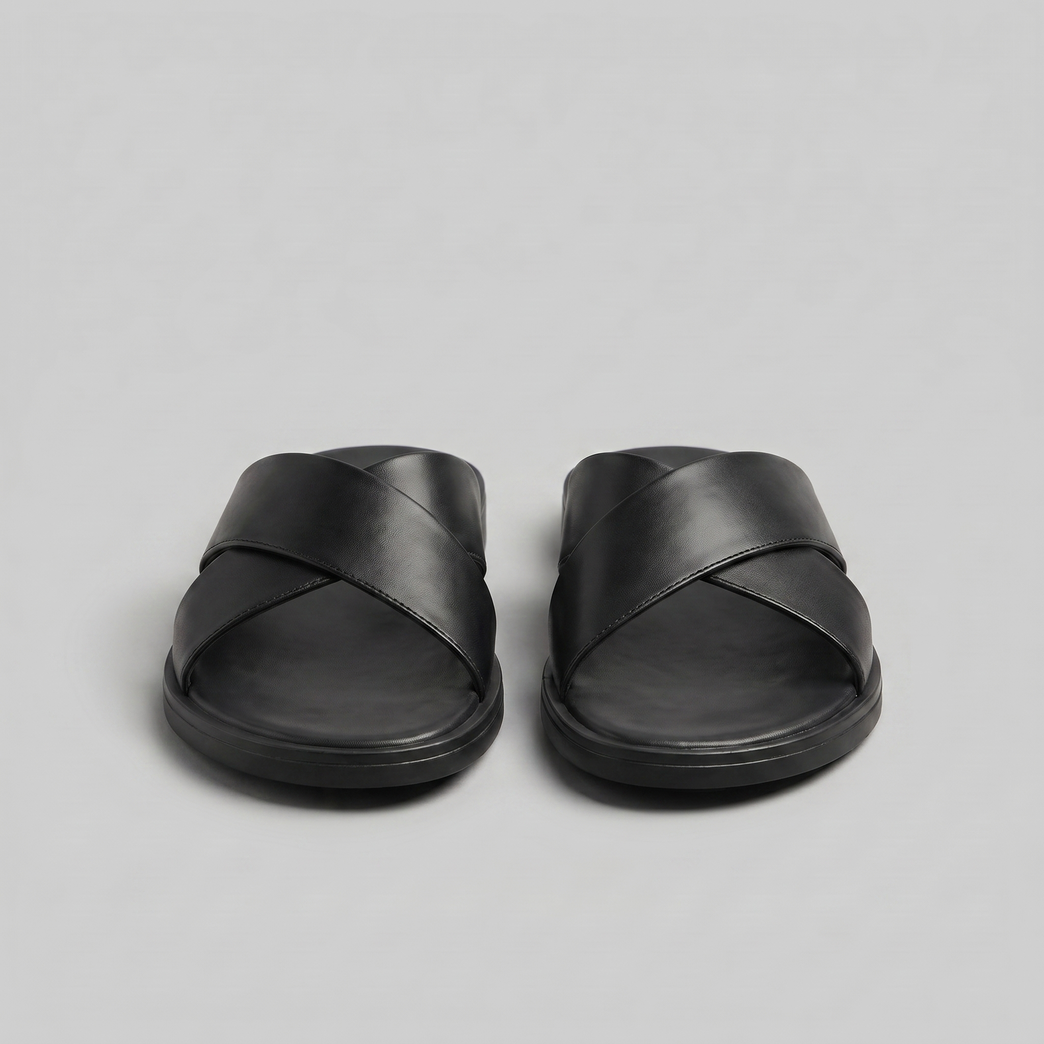 Sandales croisées pour hommes en cuir — décontracté — vacances