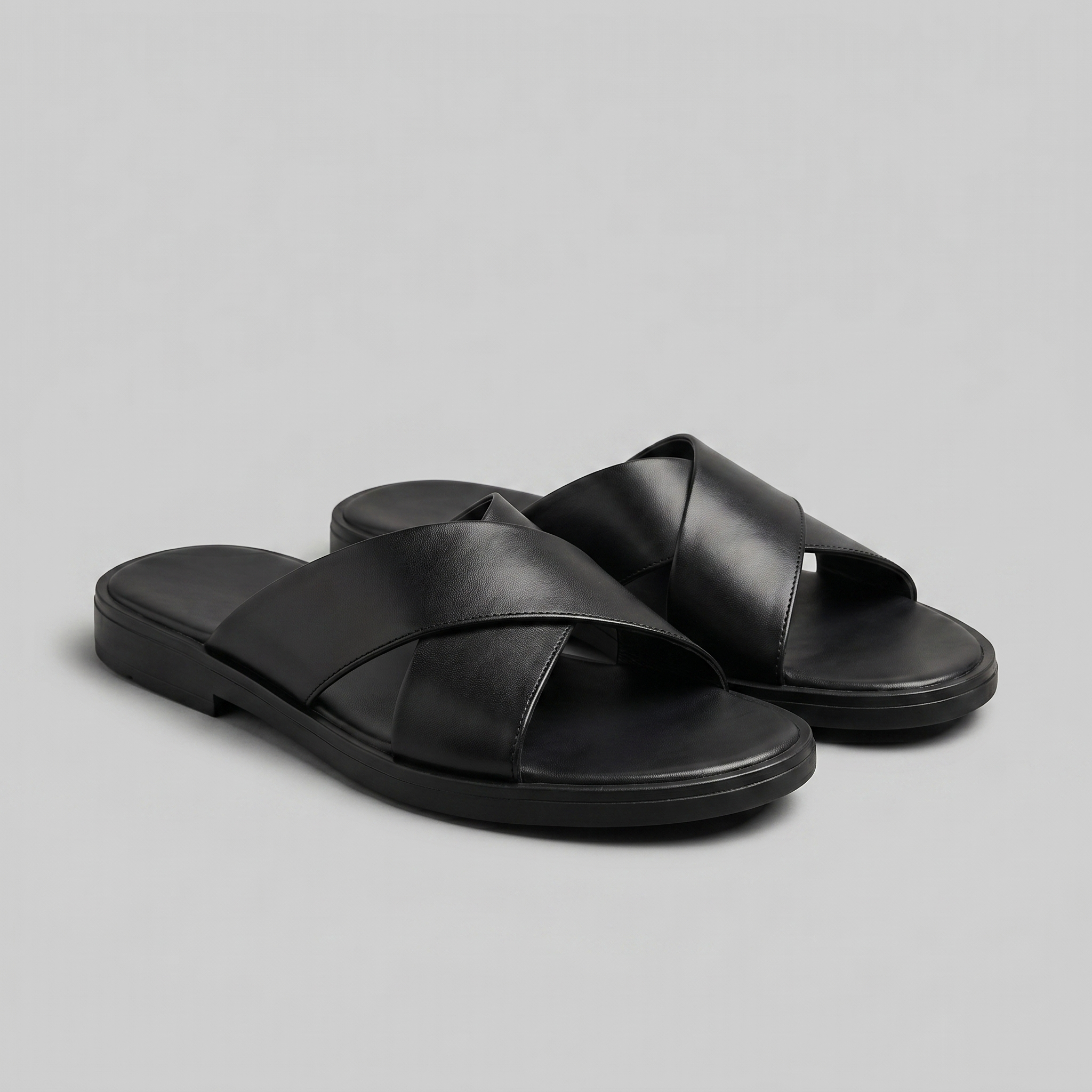 Sandales croisées pour hommes en cuir — décontracté — vacances