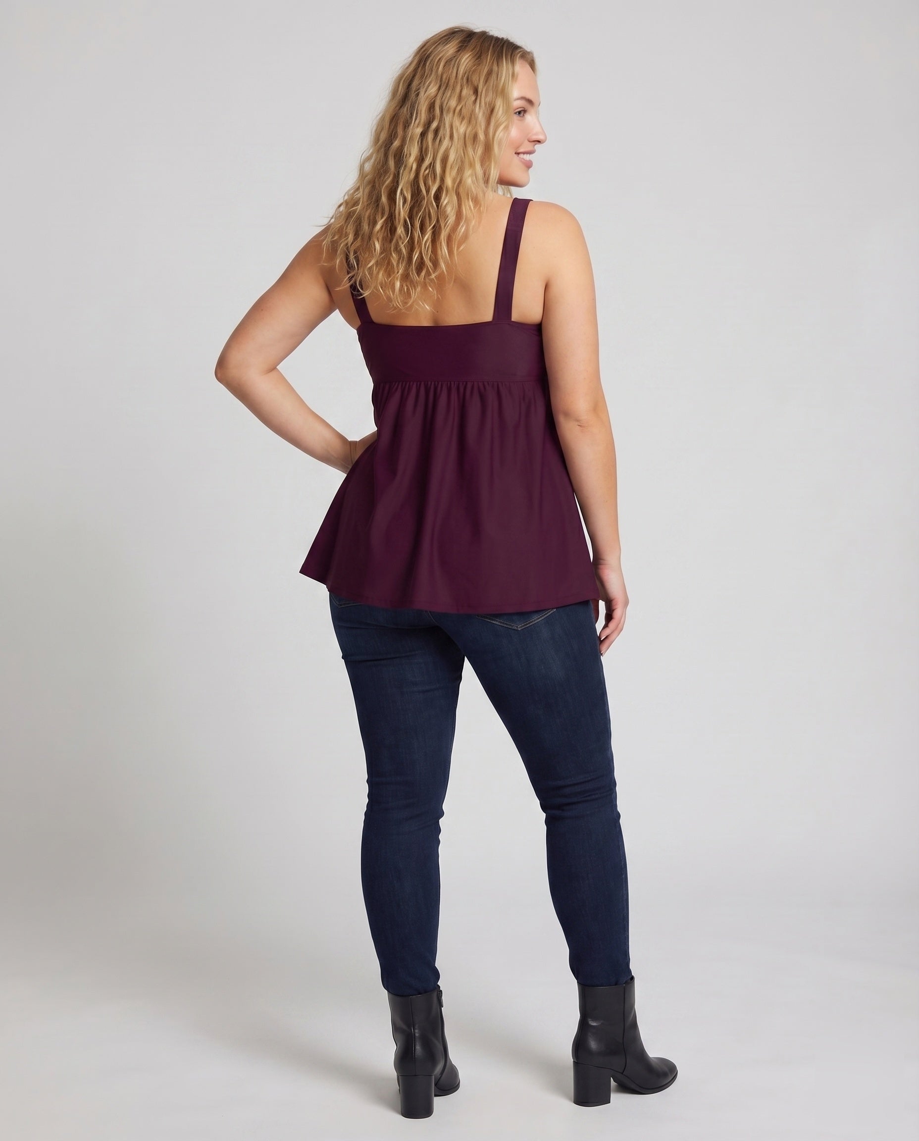 Top de Tankini de Cintura Alta con Dobladillo Trapecio y Detalle de Lazo