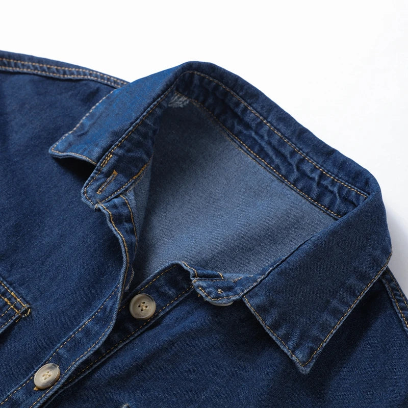 Ensemble Deux Pièces en Denim pour Femme avec Chemise à Manches Courtes et Short