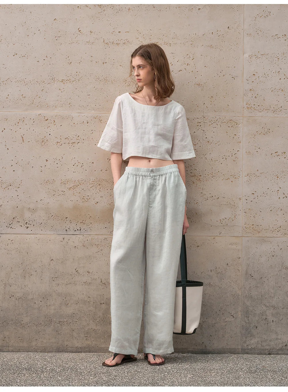 Top cropped feminino — 100% linho — corte largo e boxy — para o dia a dia