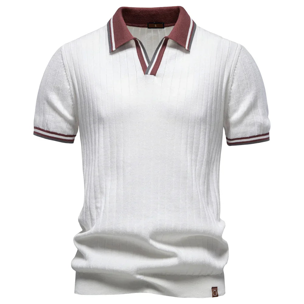 Herrepolo i bomuldstrik — kontrastkrave — retro chic stil