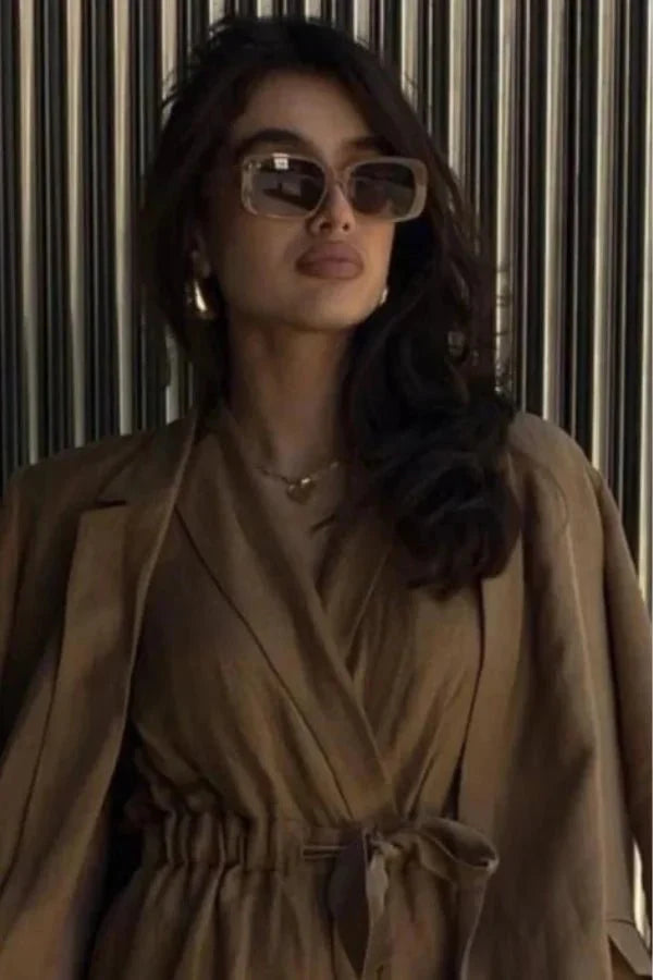 Lunettes de Soleil Carrées Rétro avec Monture Épaisse et Verres Dégradés pour Femme