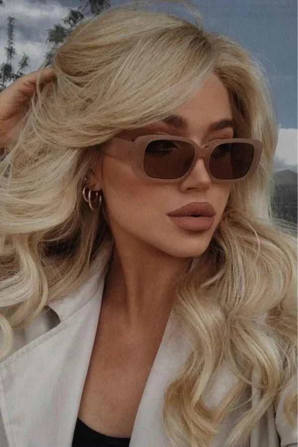 Lunettes de Soleil Carrées Rétro avec Monture Épaisse et Verres Dégradés pour Femme