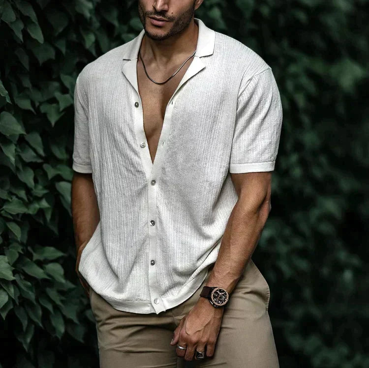 Camicia Uomo in Maglia Goffrata con Collo Cubano e Maniche Corte