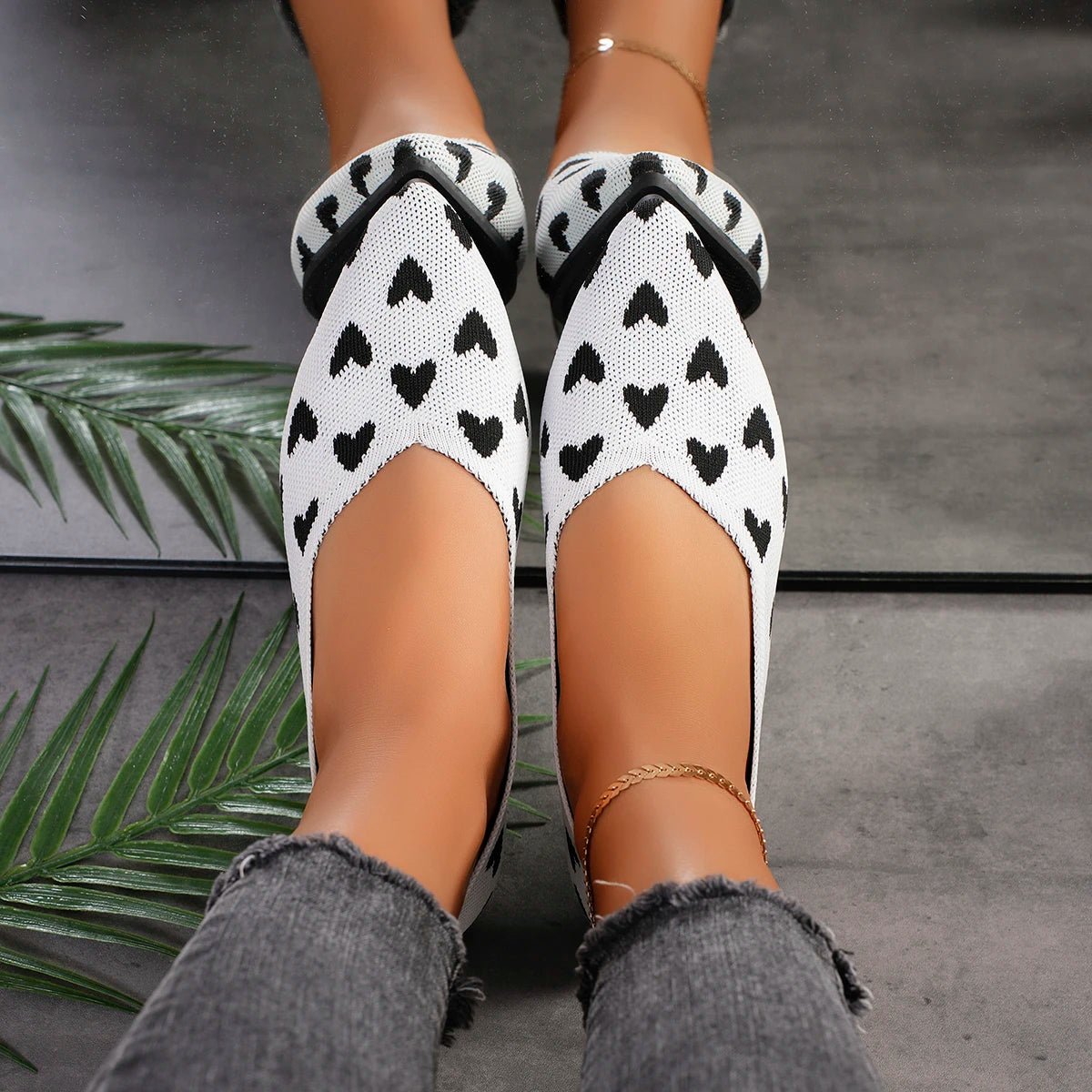 Ballerine Punta a Punta da Donna con Motivo Cuori e Suola Piatta