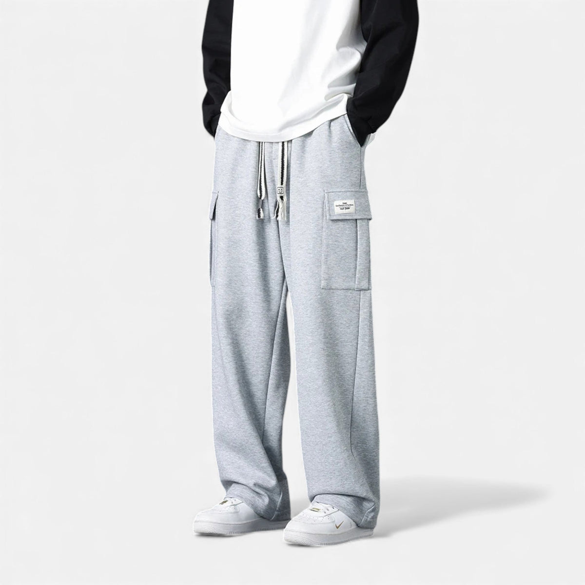 Herre joggingbukser med cargolommer til hverdagsbrug, løs pasform, elastisk talje, funktionelle lommer